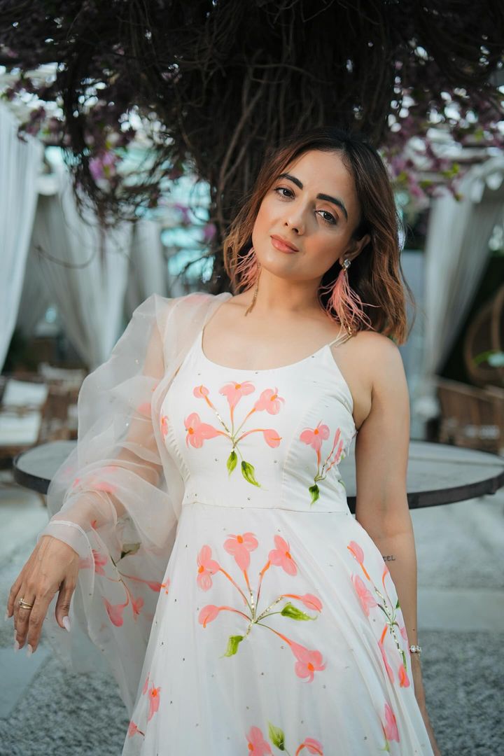 Peach elder flowers on silk Flaired kurta & organza duppata with sequins