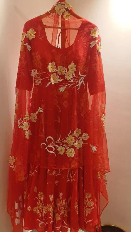 Tuber roses on red with Sitara’s flaired kurta