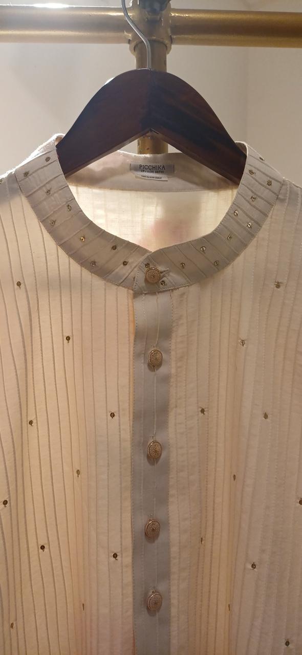 Carnations on dull ivory Mens kurta with Pin tucks & minimal Sitara’s