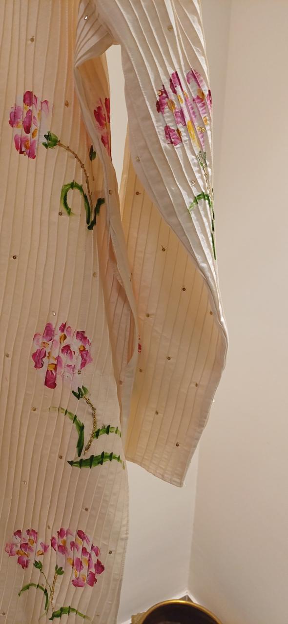 Carnations on dull ivory Mens kurta with Pin tucks & minimal Sitara’s