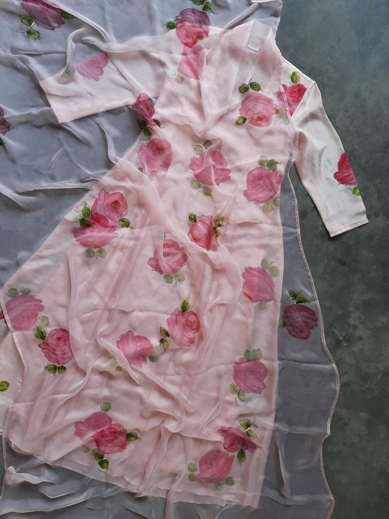 Red Roses on Dull Rose Silk Kurta