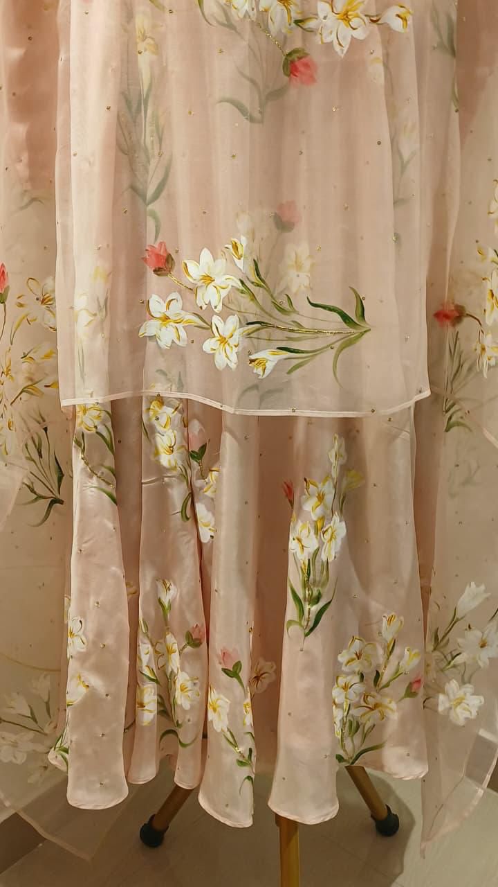 Tuber roses on dusky pink flared kurta & organza dupatta with Sitara’s
