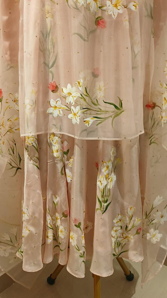 Tuber roses on dusky pink flaired kurta & organza dupatta with Sitara’s