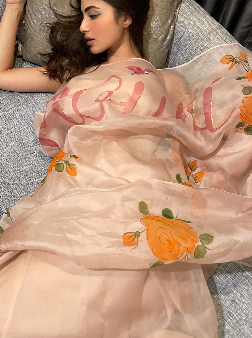 Custom name with saffron roses