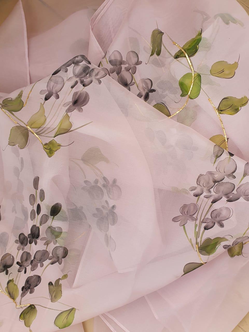 Carrolina’s on Lilac Organza Saree