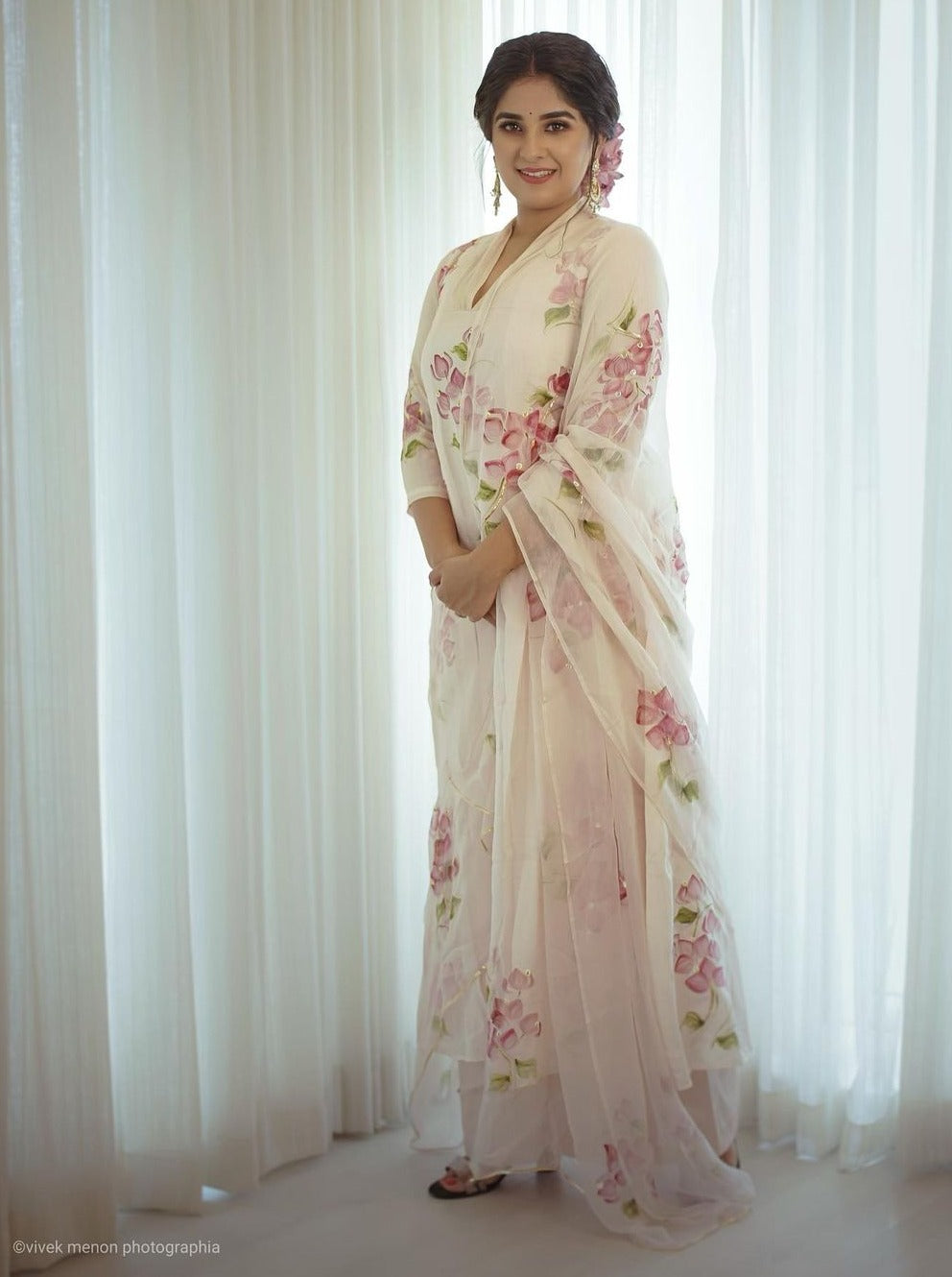 Bouganville’s on Dull Ivory Silk Kurta